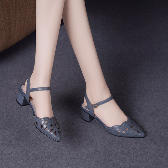 Baotou Sandals Women's 2025 New Summer Genuine Leather Women's Shoes Soft Leather Mid-Heel Single Shoes Summer Hollow Leather Shoes Mom's Shoes