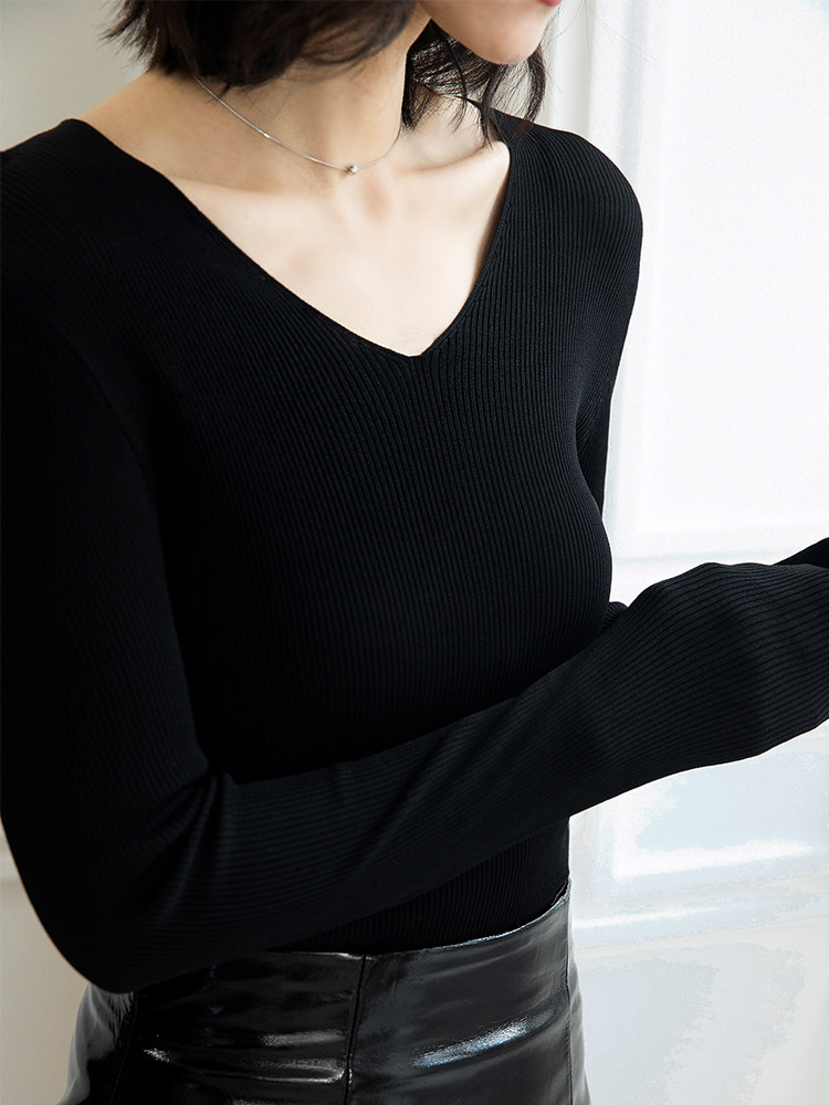 Autumn/winter V collar bottom-shirt woman fit in a new foreign set head fashion slim fit black long sleeve needle cardiovert
