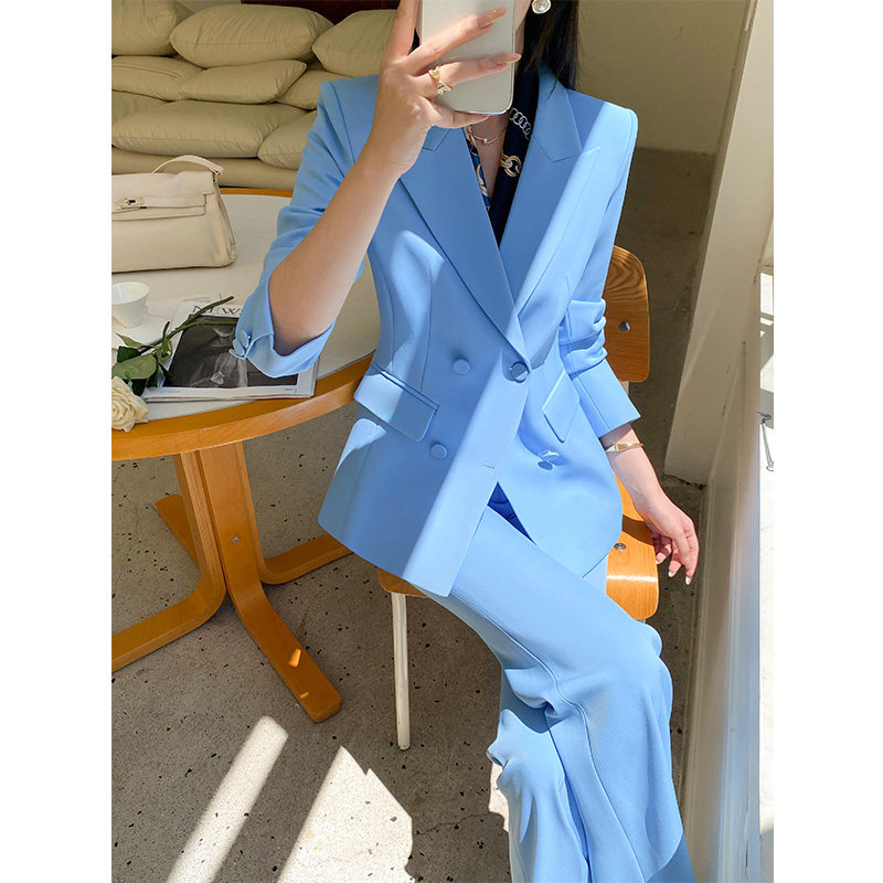 ✨2025跨年晚会杨颖登场，绝美舞台炸裂全场！宝藏女神的高光时刻不容错过！