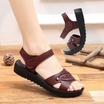 Female soil cool shoes new flat heel summer middle-aged mother leather soft bottom comfortable casual middle-aged womens shoes flat bottom