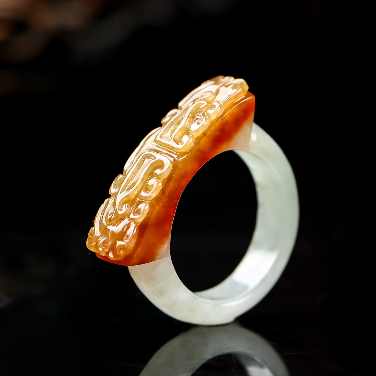 Yangzi Jewelry Chiyun Laokeng red jade pretty color cleverly carved antique pattern jade ring