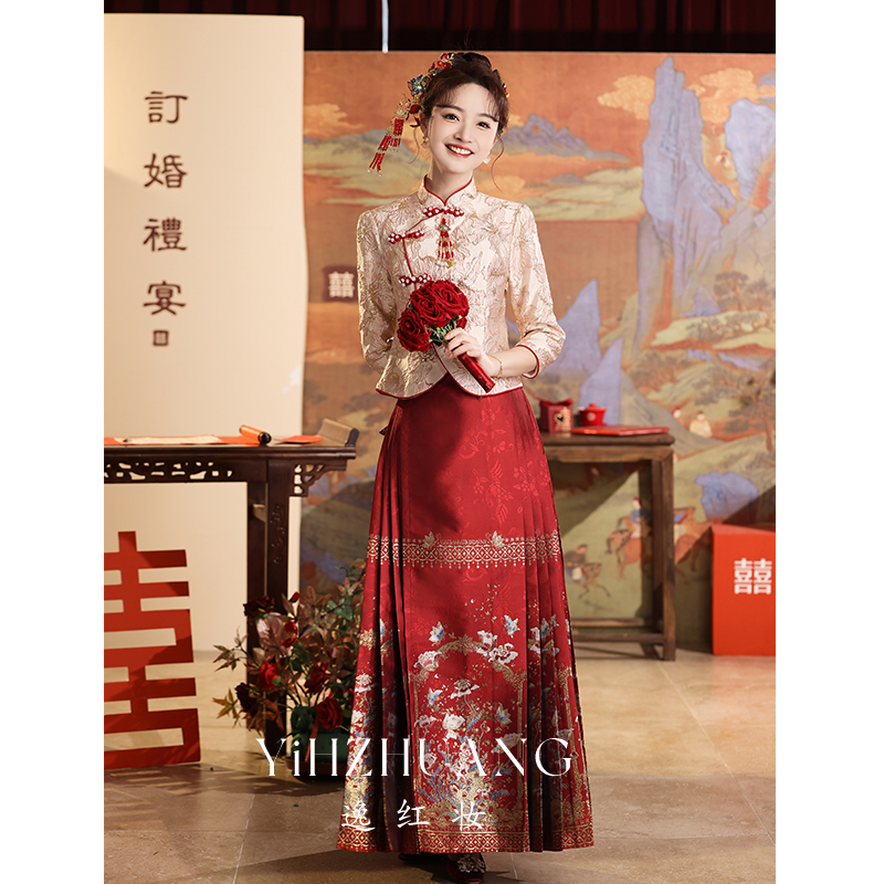  L+Picture color top+horse noodle skirt   + $31.43 