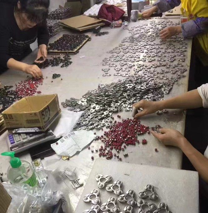 Fidget spinner EFOU - Ref 2615768 Image 24