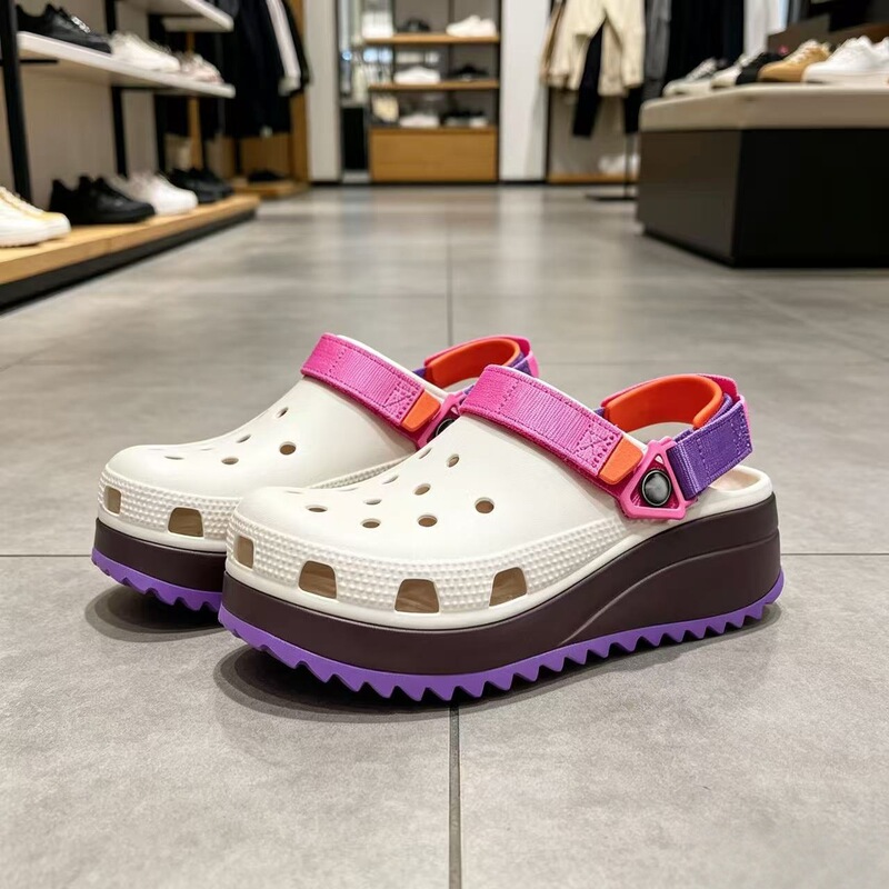 New 2026 Wave-Patterned Tank Clogs for Men and Women, Outdoor Beach Shoes, Closed-Toe Non-Slip Fashionable Garden Slippers New 2026 Wave-Patterned Tank Clogs for Men and Women, Outdoor Beach Shoes, Closed-Toe Non-Slip Fashionable Garden Slippers