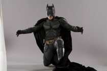 Brey TOYS 1 1 BATMAN BATMAN mask helmet wearable delivery bracket Halloween