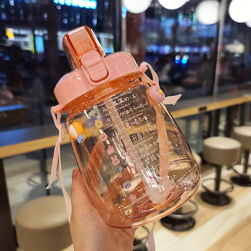 Han-style net red water glass large capacity female summer with straw portable large belly cup student military training outdoor sports big water pot