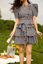 TOP Home Trendy Chessboard Gaggle Style Retro Teenage Girl Sensational Entrance Door Bubble Bubble Sleeves Cake Plaid New dress New