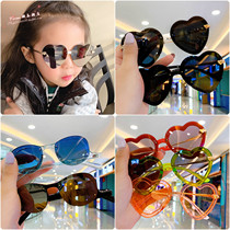 Hong Kong Childrens sunglasses sunglasses Men and women Cute Fashion Cool Love Hearts Baby Polarized Sunscreen Glasses