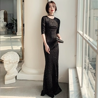 Черный, длинный