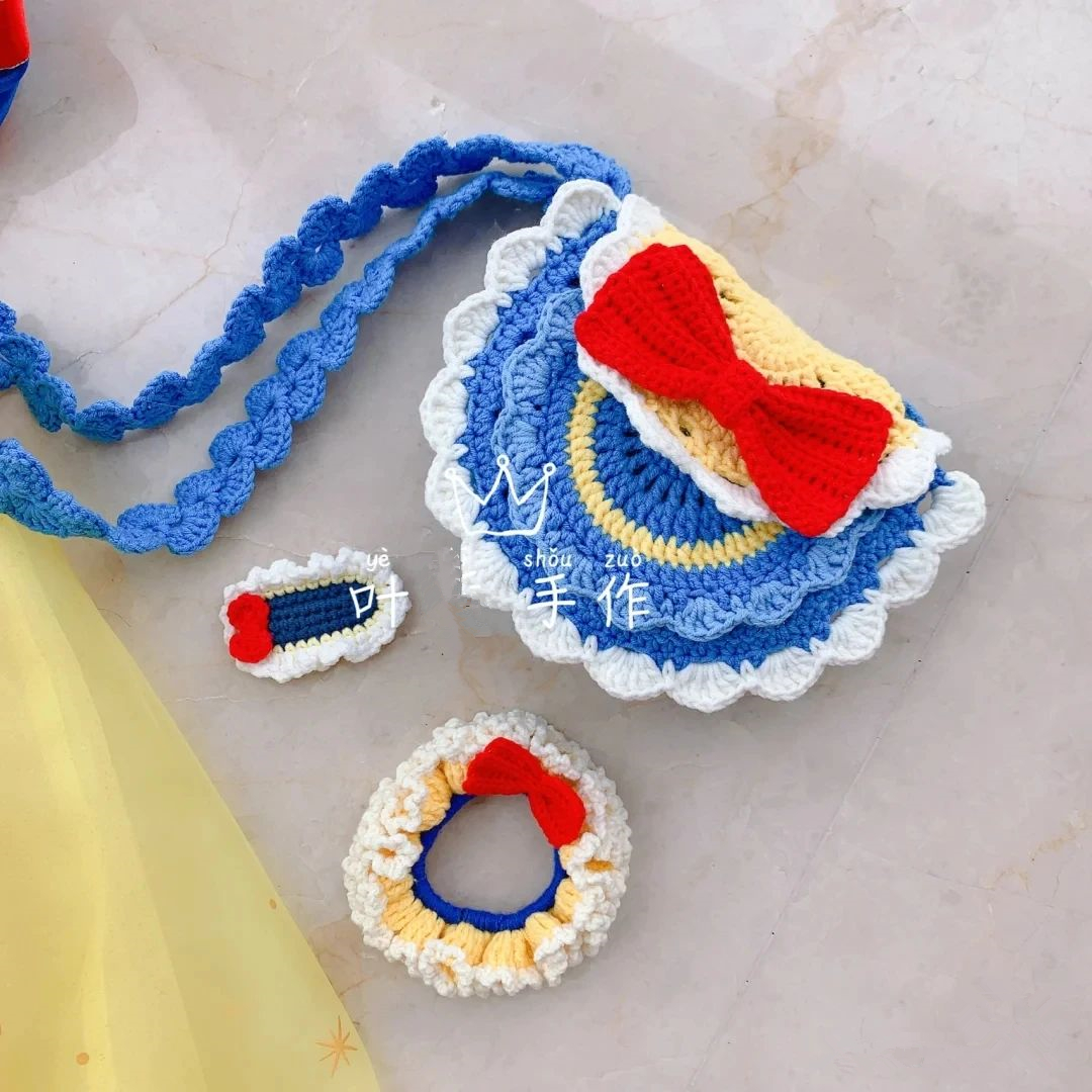 Crochet Diagram Snow White Three-piece Bag Hairpin Hair Ring Knitting Doll Tutorial