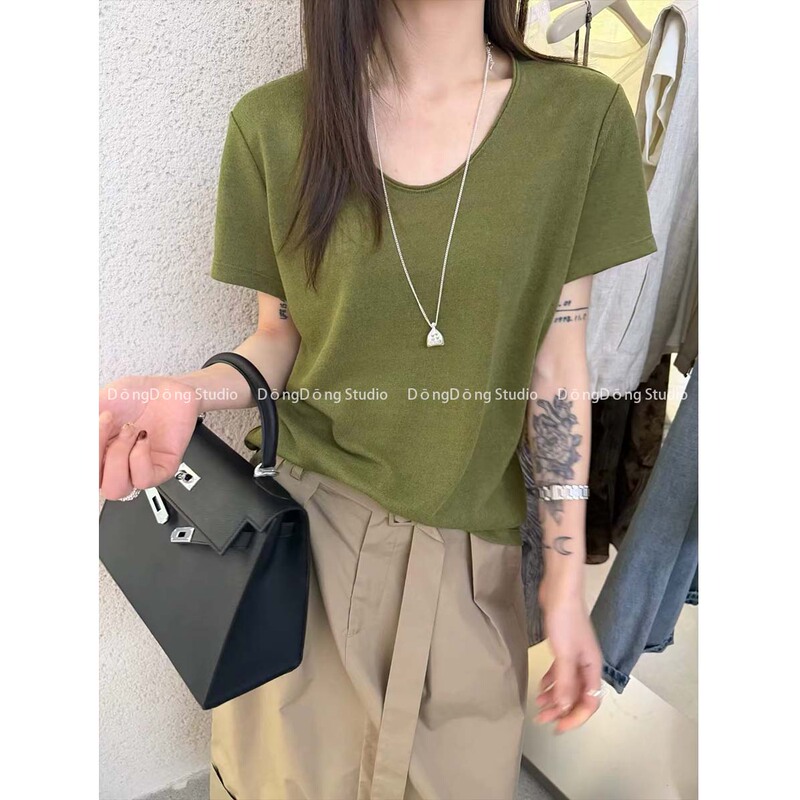 Super Delicate! / Skin-Friendly Clothing / Korean Style Women's Versatile Slimming T-Shirt Knit Top [Length 55 to 58 cm] 9100