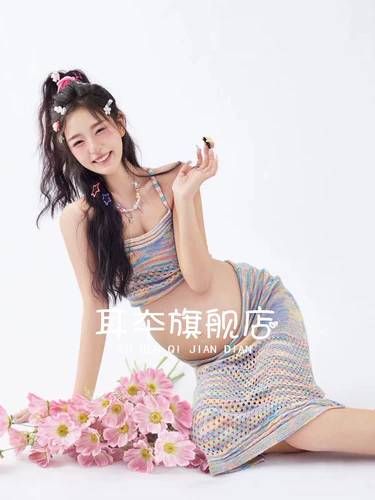 Фото студий Новые беременные женщины фотографируют одежду, красивую, маленькую свежую, игривую, милую беременную матерей Большой живот, фотография, фотография, фотография