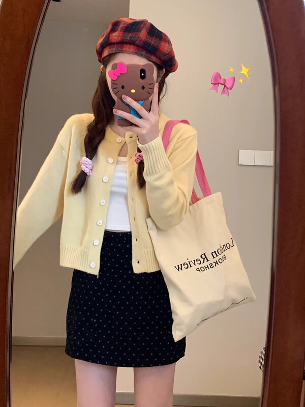 Creamy Yellow Short Soft Knit Cardigan for Women, 2026 Spring Korean Style Outfit, Loose Sweater Jacket for Petite Figures