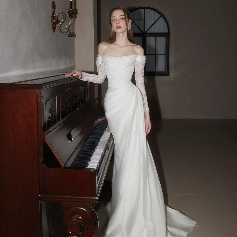 Moon Summer One-Shoulder Light Wedding Dress 2026 New Style Bridal Mermaid Slim Fit High-End Long-Sleeve Gown for Spring