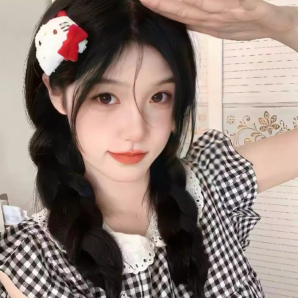 雅林服饰