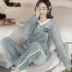 Sky Blue Winter Pyjama Nữ Plus Velvet Dày Ấm Coral Velvet Ren Công chúa Gió Hair Band Bộ đồ hai dây Phụ nữ cao cấp
