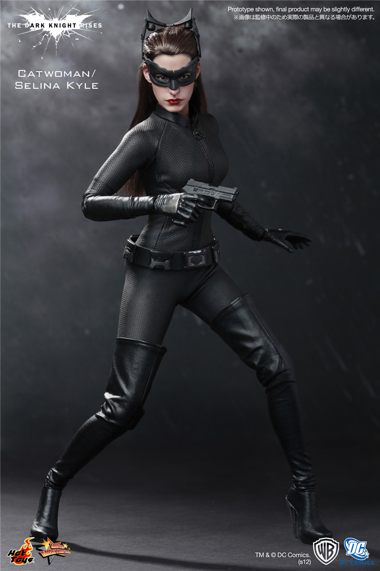 Купить атрибутику Фигурка Женщины-кошки HOTTOYS 1/6 Селины Кайл Коллекционная атрибутика