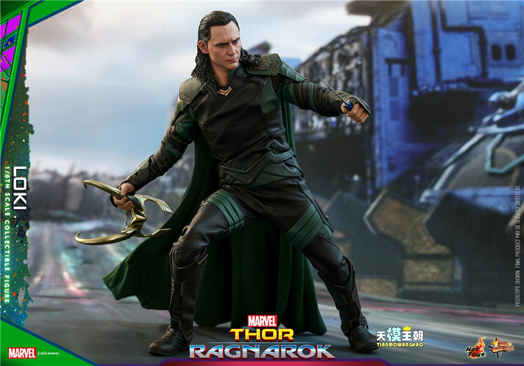 Купить атрибутику Фигурка Локи Thor 3 Ragnarok HOT TOYS Коллекционная атрибутика