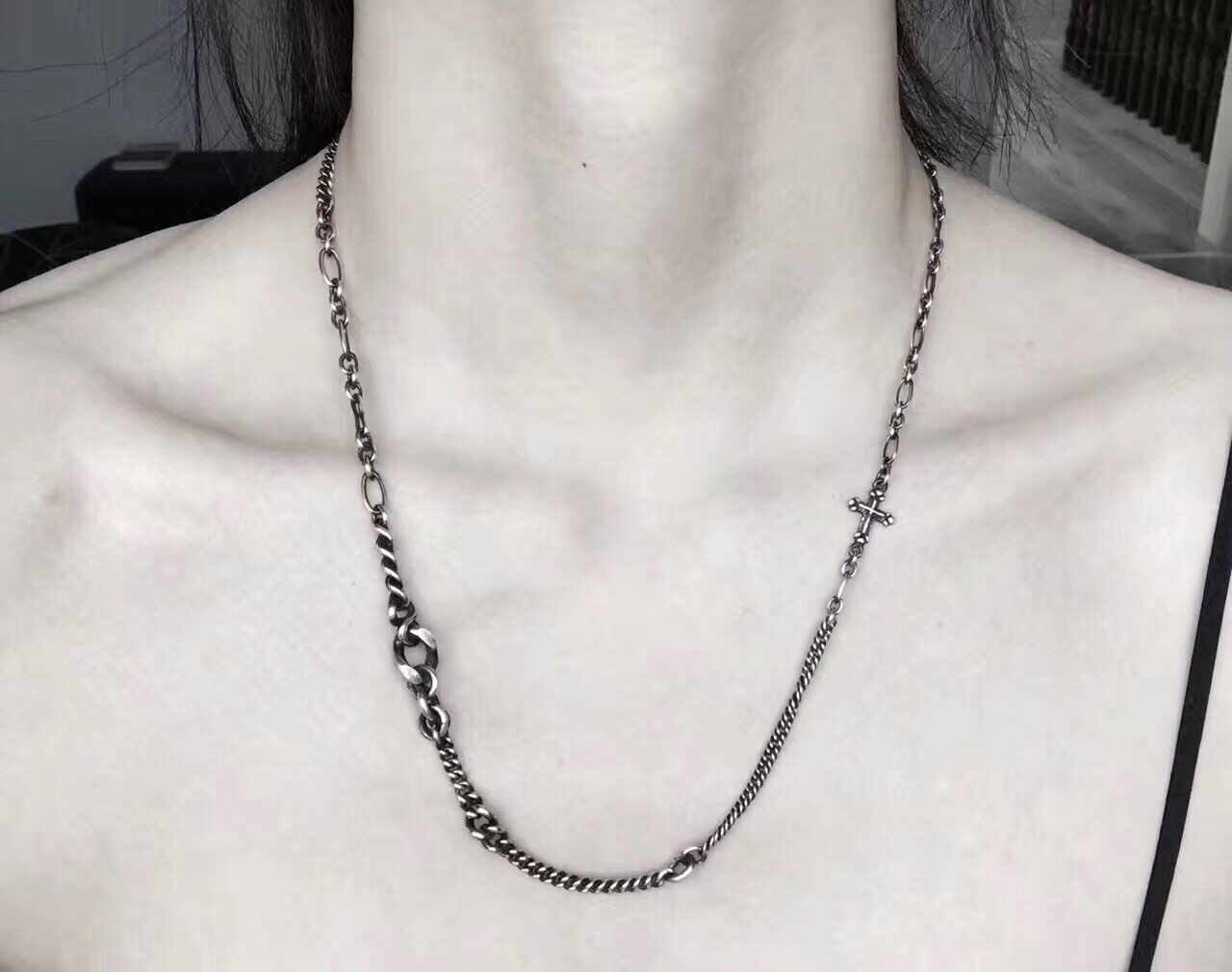 Werkstatt Munchen M3851 Love and Faith Short Neck choker Necklace 925 Sterling Silver Handmade