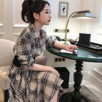 Early autumn women's trendy European station 2020 European goods small and mature style waist skirt early autumn cold dress