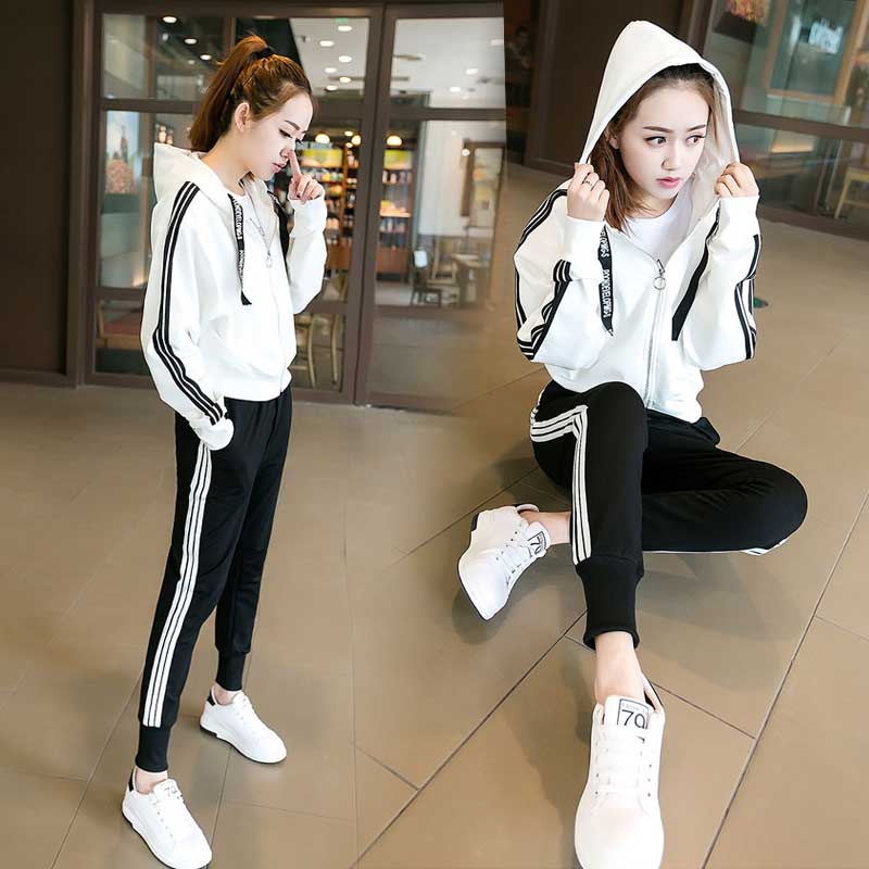 Tenue de loisirs femme - Ref 3238243 Image 1