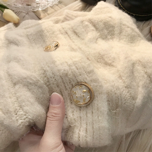 Белый свитер, куртка, кардиган, свободный крой, изысканный стиль
