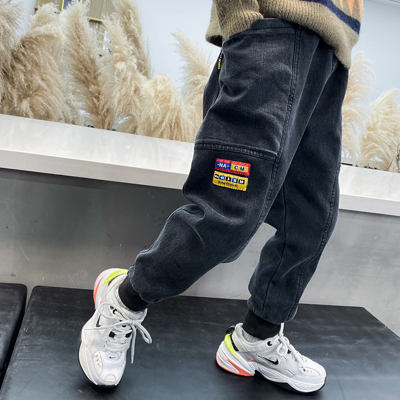 Boy jeans winter clothing 2020 new children plus suede thickened pants Korean version big boy loose integrated suede trousers