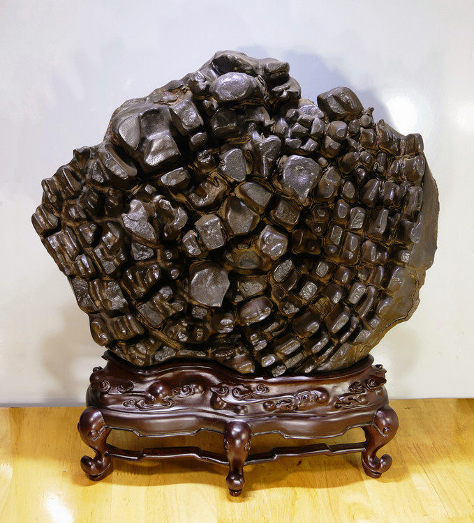 Chishi Water Punching Ancient Bronze Stone Night Groom Ancient Bronze Stone Shape Chiishi Original Stone Sightseeing Stone Swaying Stone Flower Blossoming Bloom