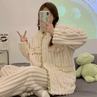 23124 Женщина