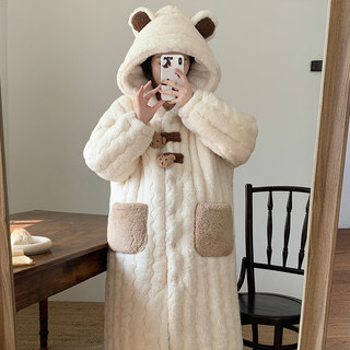 Three-Layer Quilted New Bear-Themed Women's Nightgown, Autumn and Winter Fleece-Lined Thickened Coral Fleece Pajama Set, Loungewear