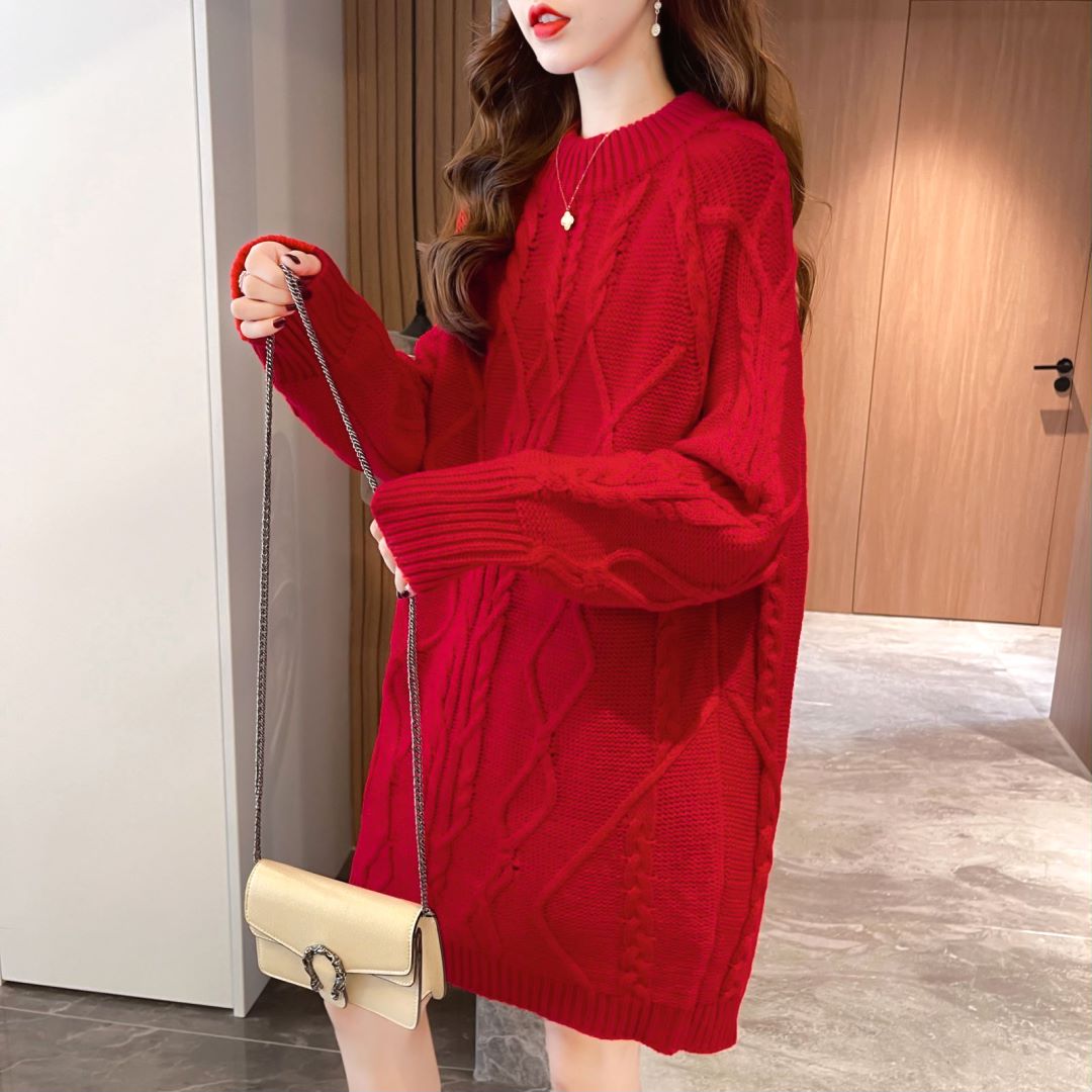 Fashionable Benming year red cashmere sweater autumn and winter medium and long version round neck thick needle loose lazy wind Christmas sweater
