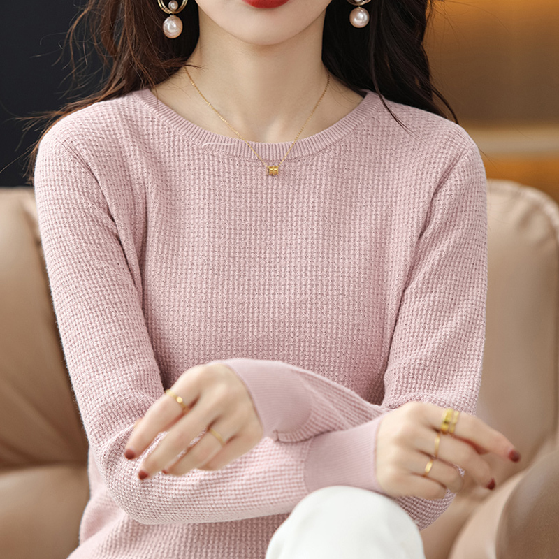 Skin-Friendly, Stylish, Pure Cotton Round-Neck Sweater for Women, Suitable for Spring, Autumn, and Winter, Loose-Fitting, Slimming, All-Cotton Low-Neck Base Layer Top