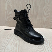 Clearance treatment 21 autumn new leather womens shoes belt buckle thin velvet front lace round head low heel fashion Martin boots