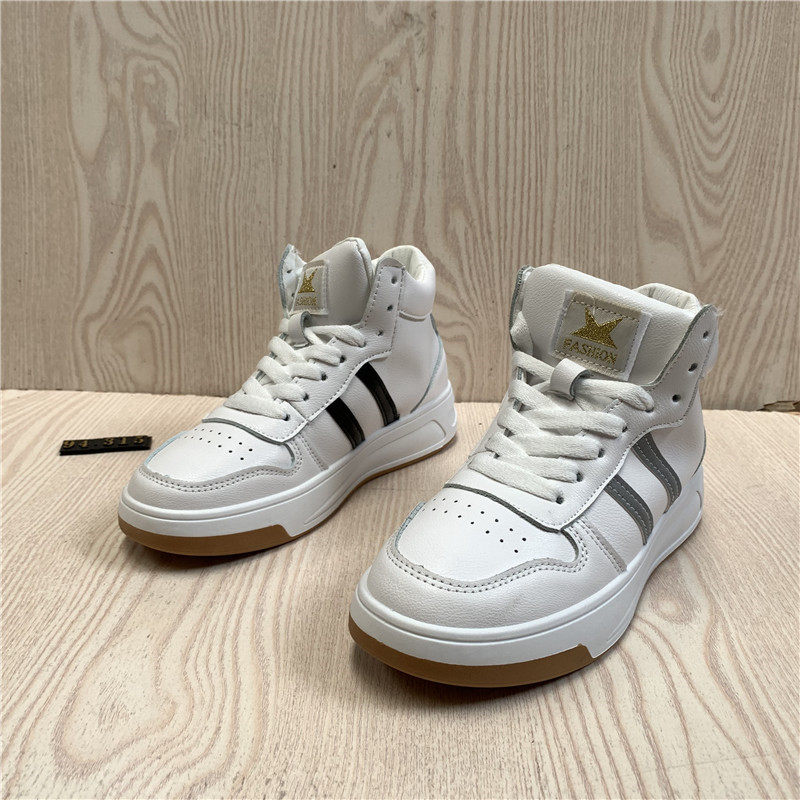 Clearance processing 2019 autumn new women's shoes Harajuku flat students breathable leisure sports high-top sneakers