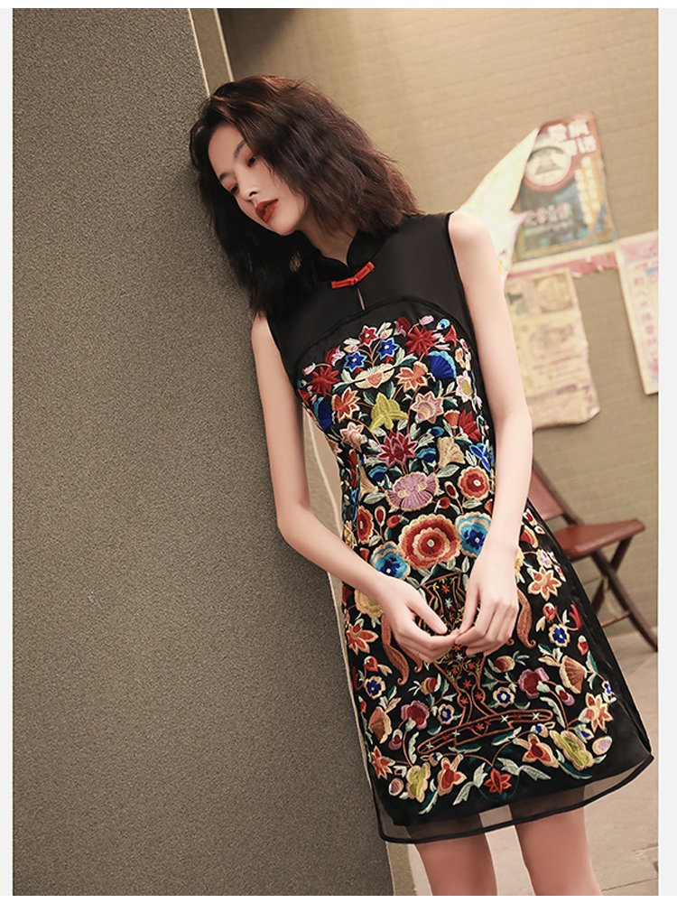 Short improved cheongsam young girl sexy 2021 summer new retro sleeveless Tang dress dignified Chinese style