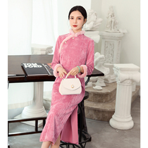 Cheongsam autumn and winter 2021 new young winter plus velvet thickened girl Chinese style retro modified dress