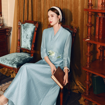 Chinese style retro dress female 2021 summer long V collar modified cheongsam Young temperament elegant