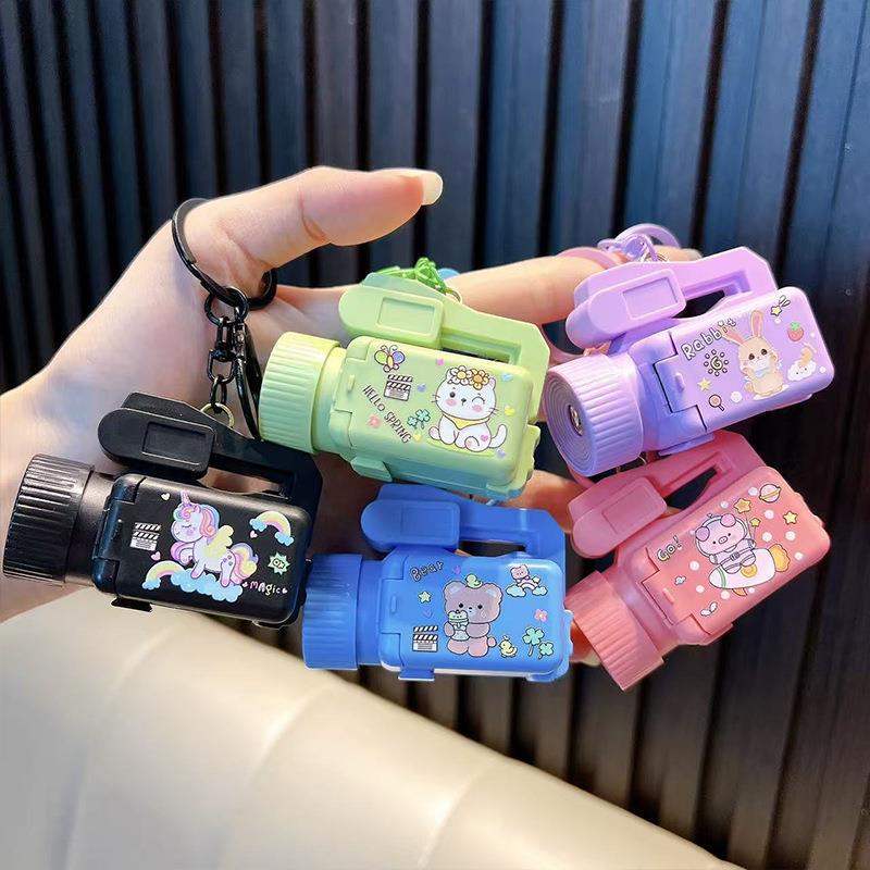 Luminous Projection Camera Keychain Camera Toy Projector Keychain Pendant Doll Machine Small Gift Luminous Projection Camera Keychain Camera Toy Projector Keychain Pendant Doll Machine Small Gift