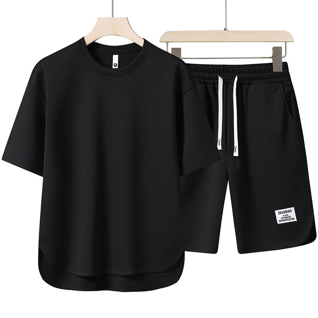 Summer Short-Sleeve Suit for Men, Round-Neck T-Shirt, High-End Solid Color Half-Sleeve, Slit Hem, Thin and Breathable, Five-Point Shorts Two-Piece Set