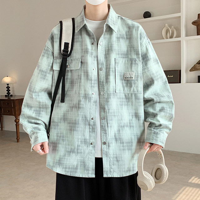 Plaid Long-Sleeved Shirt Jacket for Men Spring 2026 New Loose Lapel Jacket for Teenagers and Students American Style Top