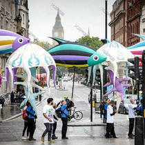 Inflatable hand held tropical fish air model Ocean theme air model tour parade Air model inflatable hand held swimming jellyfish