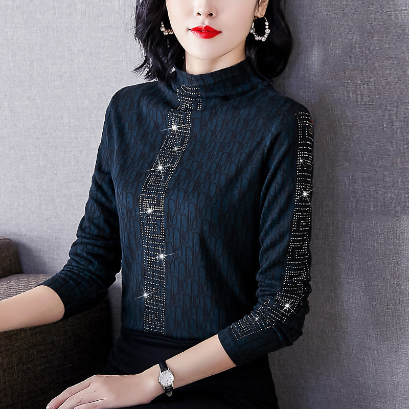 Autumn and winter half-high collar bottoming shirt women's all-match high-end foreign style age-reducing temperament slim mother's small shirt to cover belly top