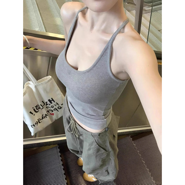 Gray camisole with breast pads for women, summer American-style outer wear and inner wear, stunning halter neck and beautiful back yoga top