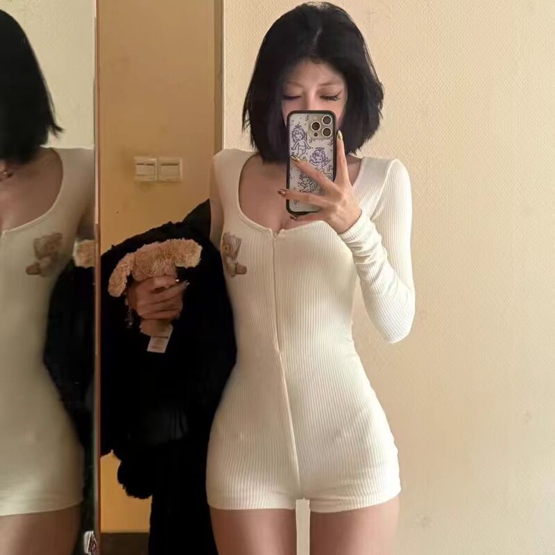 Spring and Summer Sexy Bear Print Pajamas for Women, Long-Sleeved Jumpsuit, Slim Fit, Inner Layer, Base Layer Jumpsuit Spring and Summer Sexy Bear Print Pajamas for Women, Long-Sleeved Jumpsuit, Slim Fit, Inner Layer, Base Layer Jumpsuit
