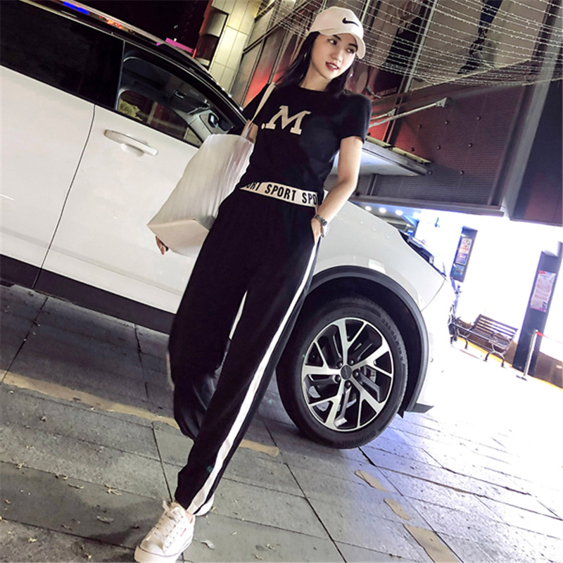 2022 Early spring this year Pop Sports Casual Minus Age Suit Eurostock Fashion Body Fashion Bursting With a Red Tide Net Red