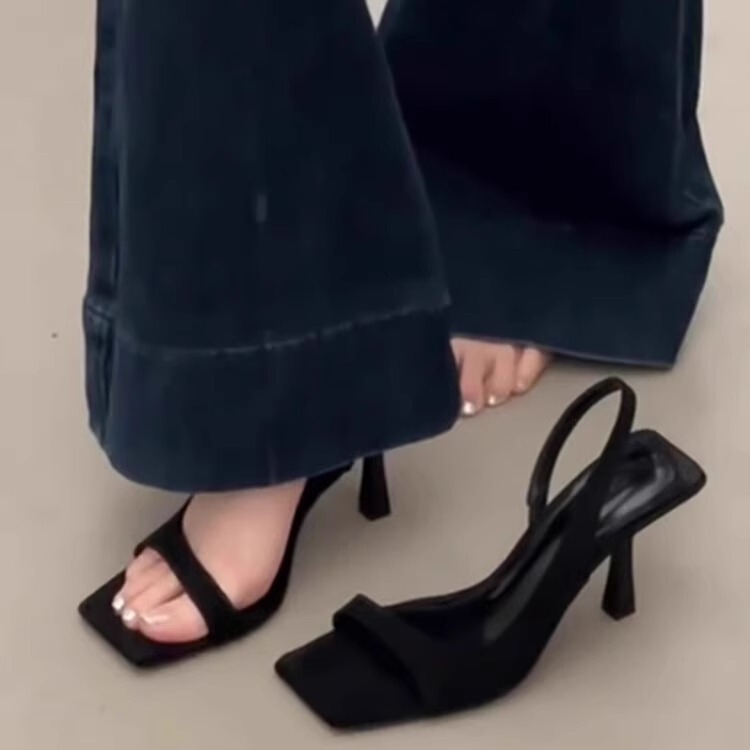 Sheepskin French-Style Niche Square-Toe Stiletto Sandals for Women, Versatile New Summer Style, Suitable for Dresses, Open-Toe, Side-Cut High Heels