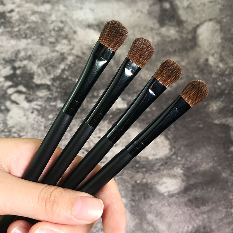 Good powder pony hair eye shadow brush makeup brush lip brush lipstick brush beginner tools blush brush powder