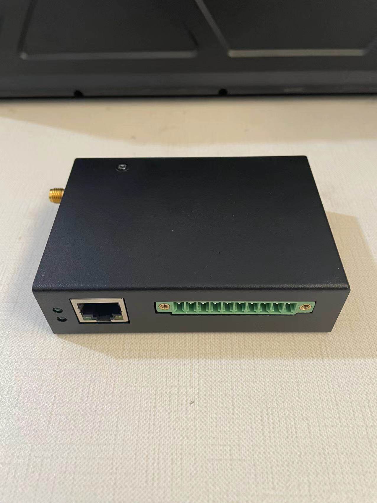 Free custom DTU power communication module shell serial server WiFi wireless IoT protective shell