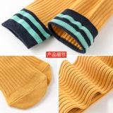 Покупать продукты для детских носков в среднем ноге, чулках для девочек, весенних и осенью из чистого хлопка с более коленями, футбольные чулки для мальчиков на пол-высоты