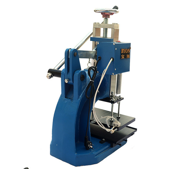 Горячая штемпелюя машина/пресс-машина 宝预 183手动烫金机大面积压唛机皮革纸张烙印机特种纸牛皮纸压痕重型烫印大小30*18cm印后设备辅助机械